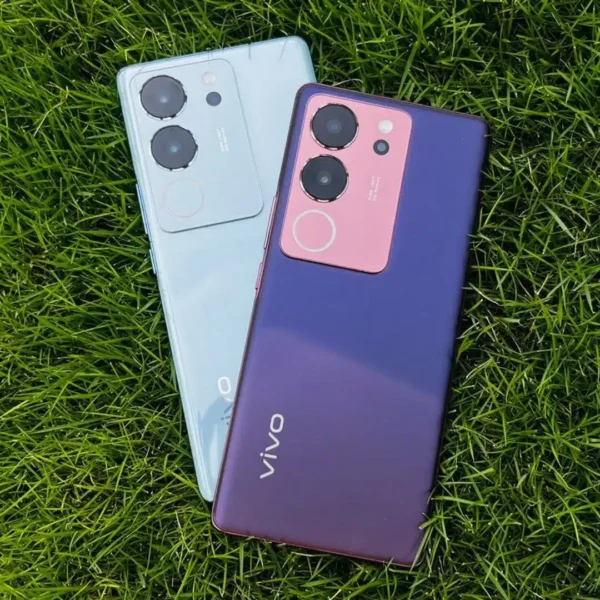 Image of the vivo V29 Pro smartphone, featuring a sleek design and advanced features for an exceptional mobile experience.
