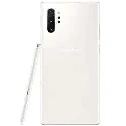 A person holding a Samsung Galaxy Note10 5G, with the stylus pen visible.