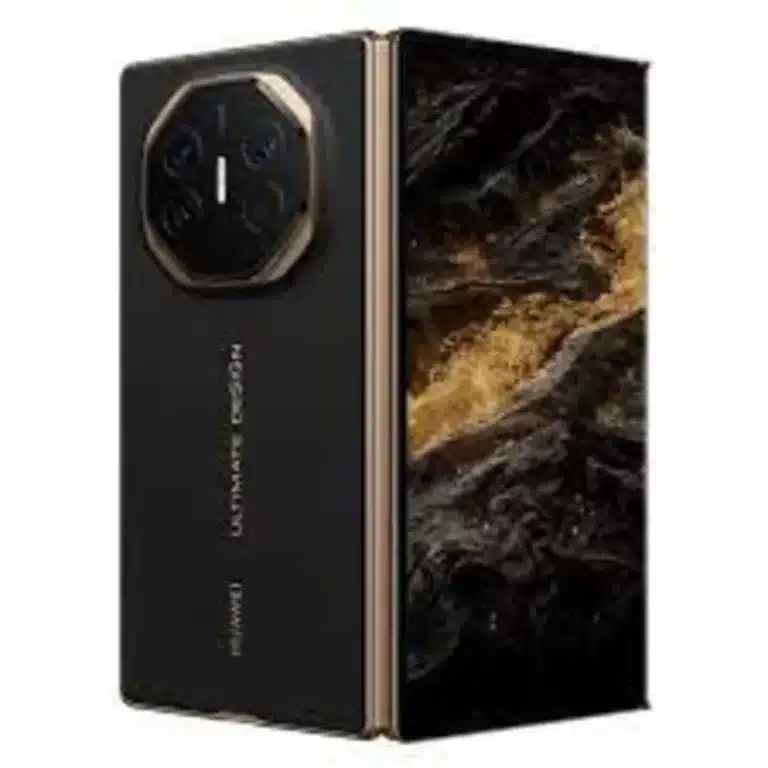 Huawei Mate XT Ultimate full display with high-quality visuals